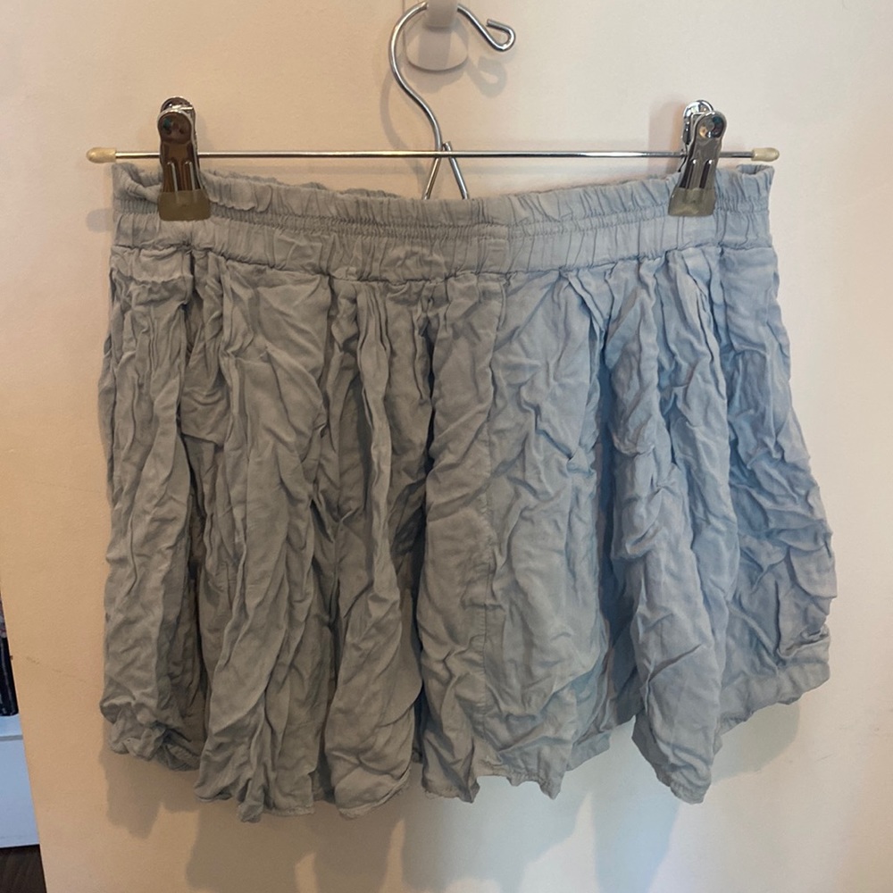 Brandy Melville short style skirt in flowy blue